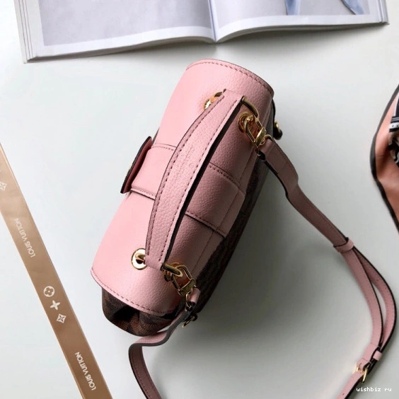 WIS Backpack CHANELapton Vuitton Louis 0816